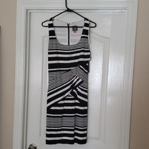 Black/white dress